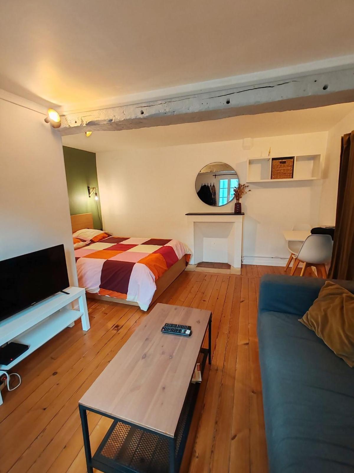 Charmant Studio Renove Caen Buitenkant foto